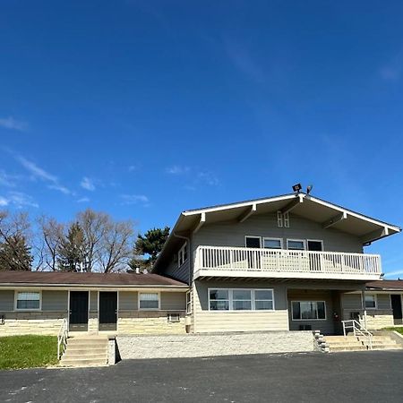 Budget Inn - Cambridge Exterior foto